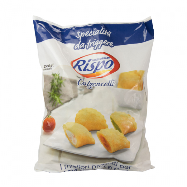 Dumpling of pizza dough stuffed with tomato and mozzarella